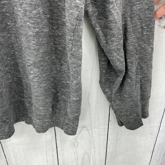 Hard Rock Hotel 2XL Gray Knit Graphic Print Sweater Sweatshirt Long Sleeve Men's - Picture 6 of 8